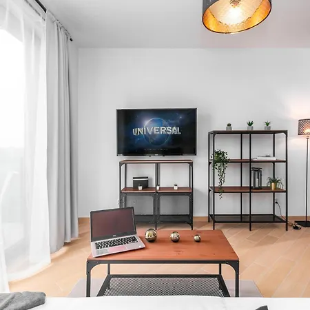 Jana Kazimierza 50 * Varsovia