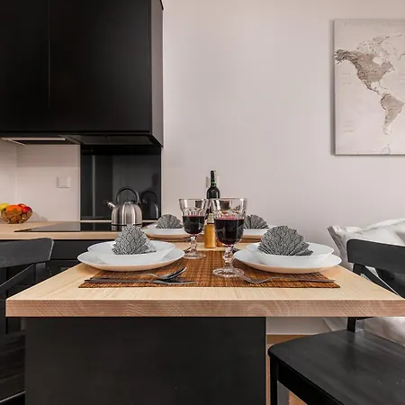 Jana Kazimierza 50 * Varsovie