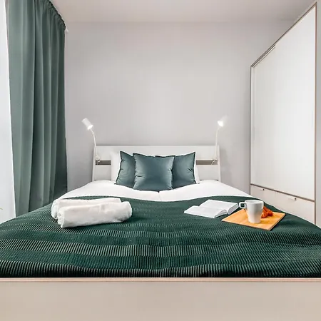 Jana Kazimierza 50 * ורשה